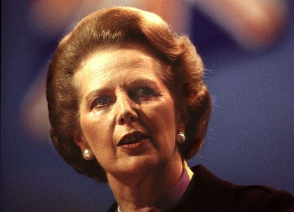 o Θάνος Οικονομόπουλος